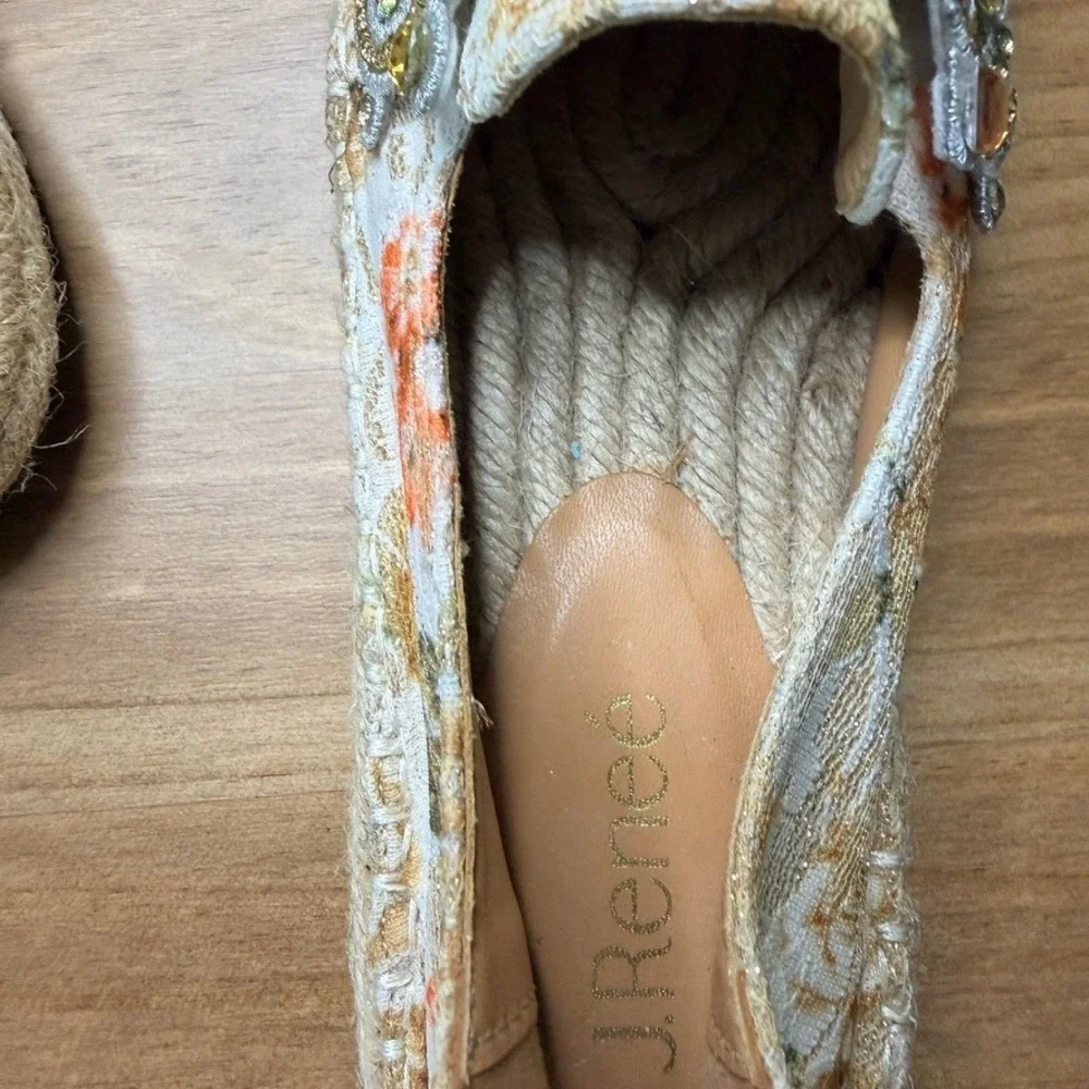 J Reneé Gordana Jeweled Floral Espadrille Flats Women's 6.5M Rhinestone